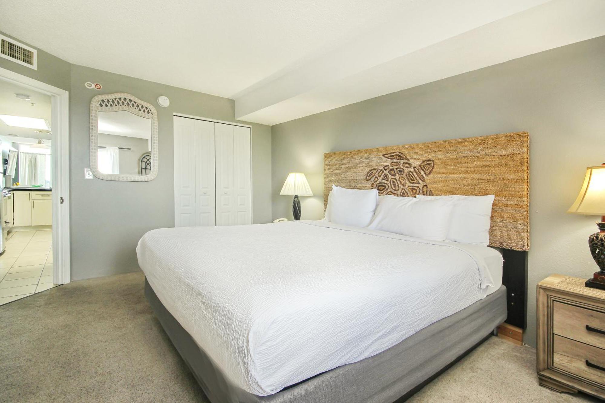 Bay Watch Hotel 3*